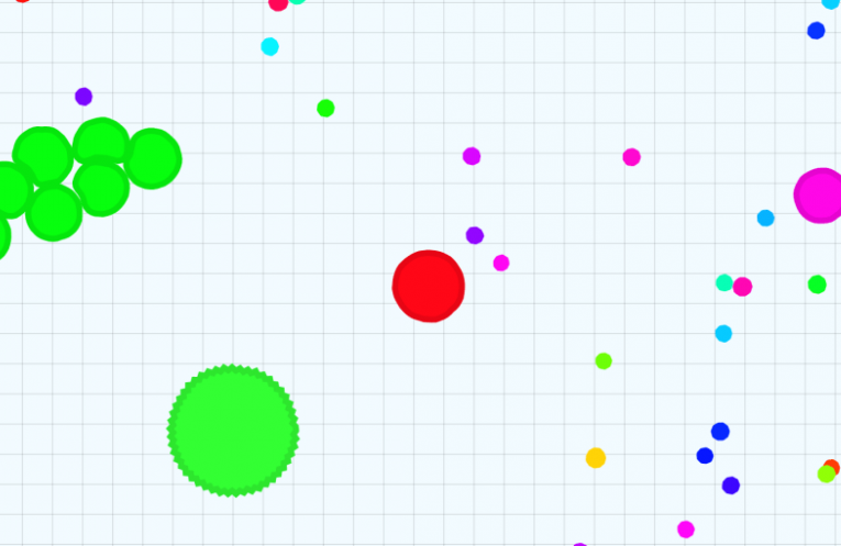 Agar.io cell splitting to catch an opponent near virus hazards